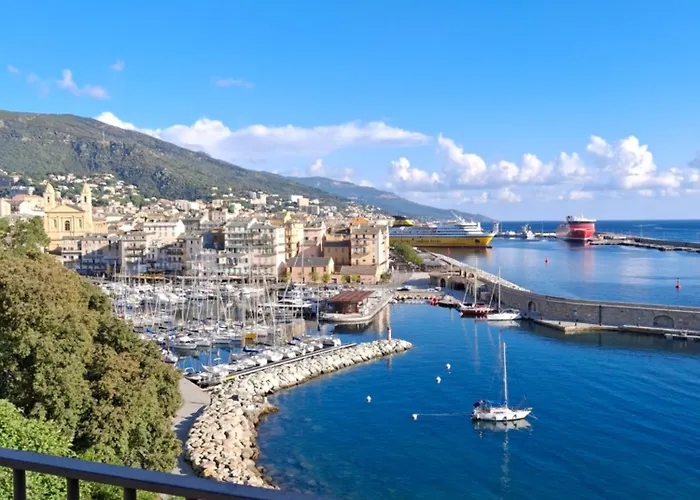 Joli T1 Bis - Centre Daire